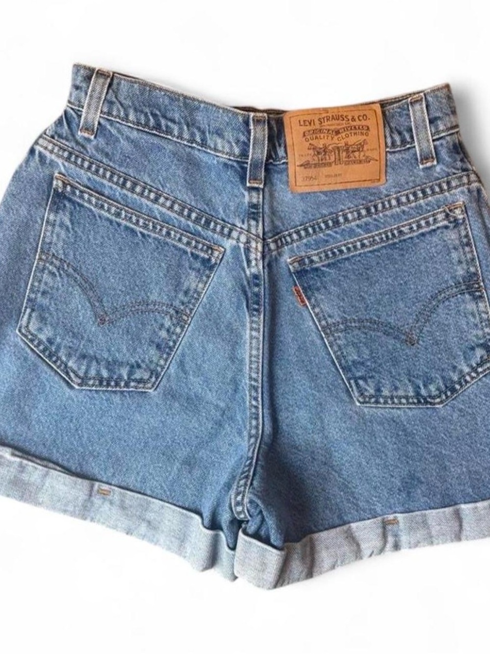 Levi's Vintage 954 Orange Tab Shorts - Picture 2 of 5